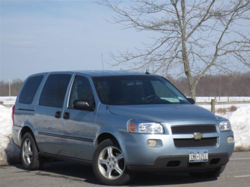 2007 chevrolet uplander ls minivan mini van chevy 7 passenger light blue ext