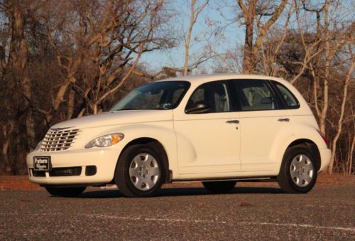 Super clean 2007 pt cruiser sedan - nice condition and low miles! excellent car