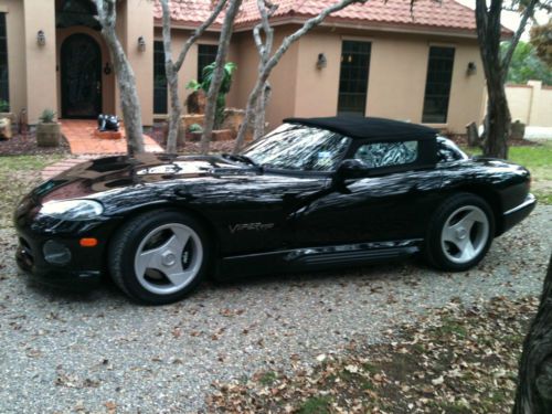 1994 viper r/t 10 black convertible,grey interior,v-10,20,000 miles