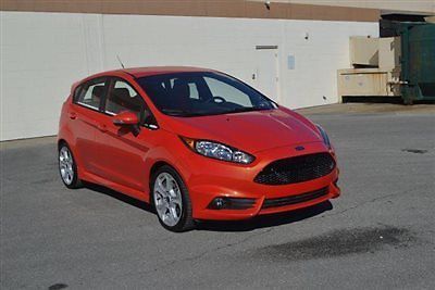 2014  ford fiesta st  save over new !!