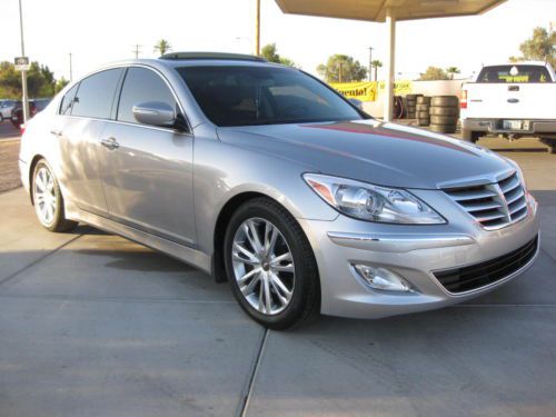 2012 hyundai genesis 3.8 v6 at premium package sedan - 1 owner low miles