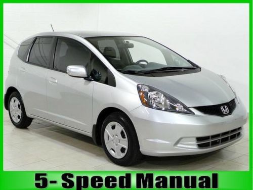 Fwd abs steel wheels 5 speed manual ac tilt cruise power 12v tinted cd 4 door