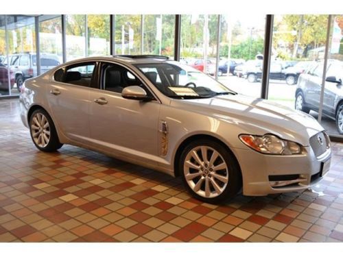 5l v8 sedan silver navigation alloy wheels sunroof low reserve low miles 1-owner