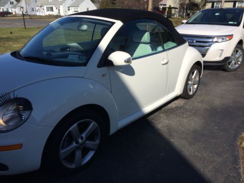 2007 volkswagen beetle 2.5 convertible 2-door 2.5l