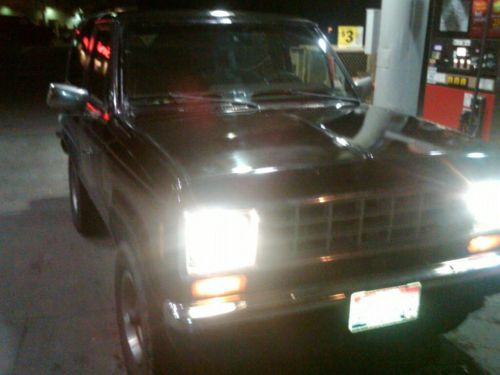 1988 ford bronco ii xlt sport utility 2-door 2.9l