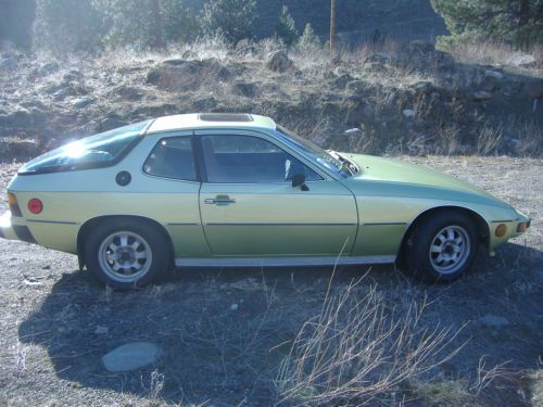 1977 porsche 924 base coupe 2-door 2.0l