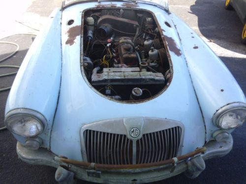 Mg mg mga roadster