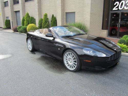 Db9 volante - 11k miles - collector owned - special ordered color...