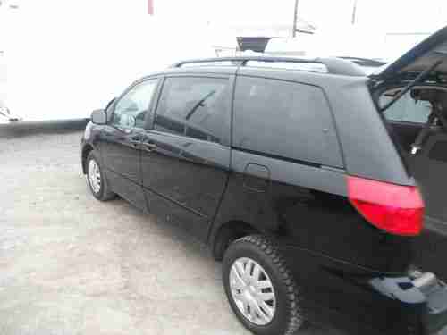 08 TOYOTA SIENNA HANDICAP VAN WHEEL CHAIR RAMP VISION 58000 MILES REAR ENTRY, US $19,500.00, image 2
