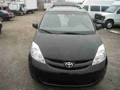 08 TOYOTA SIENNA HANDICAP VAN WHEEL CHAIR RAMP VISION 58000 MILES REAR ENTRY, US $19,500.00, image 4