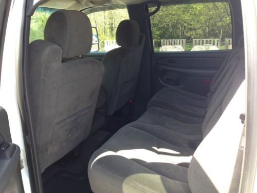 2007 Chevrolet Silverado 2500 HD Classic LT Crew Cab Pickup 4-Door 6.6L, image 8