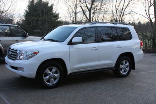 2011 toyota land cruiser suv 4x4 rare