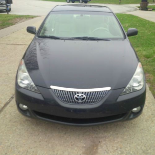 2004 toyota camry solara sle v6 black/tan