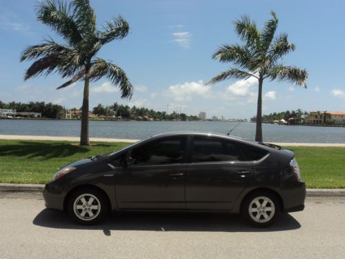 2007 toyota prius hybrid non smoker two owner accident free rust free no reserve