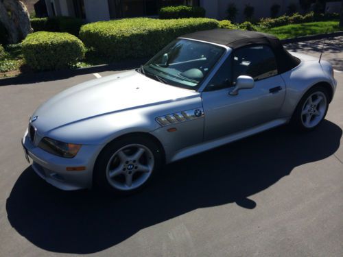 1998 bmw z3 roadster convertible 2-door 2.8l