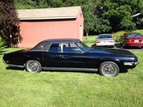 1969 ford thunderbird base sedan 4-door 7.0l