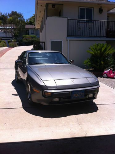 1983 porsche 944