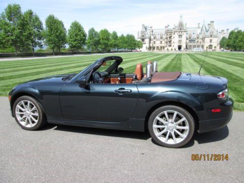 2006 mazda mx-5 miata grand touring convertible 2-door 2.0l