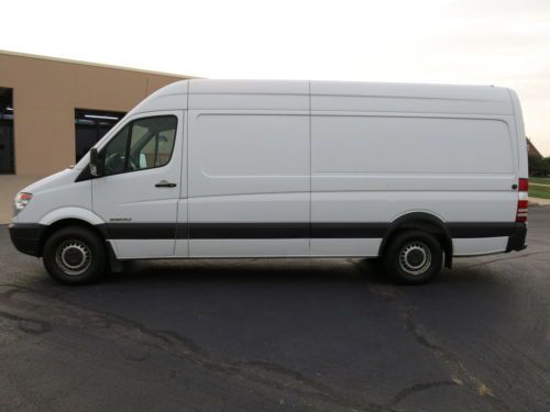 2007 dodge 2500 long wheelbase high top sprinter cargo van, serviced,130k miles!