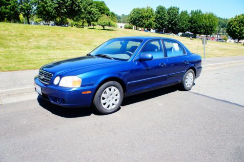 2004 kia optima lx sedan 4-door 2.4l very good condition, interior like new!