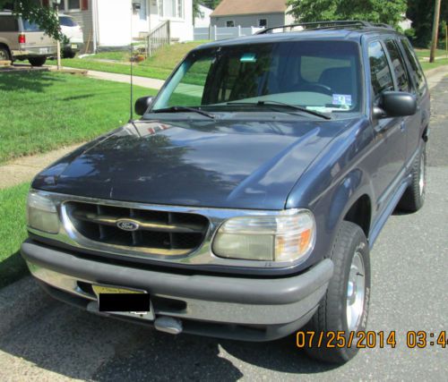 1998 ford explorer xlt sport utility 4-door 4.0l