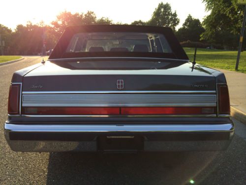 1989 Lincoln Town Car Cartier 5.0L ORIGINAL PAINT ONLY 78K MILES AIR RIDE LOOK, image 4