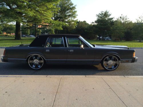 1989 Lincoln Town Car Cartier 5.0L ORIGINAL PAINT ONLY 78K MILES AIR RIDE LOOK, image 6