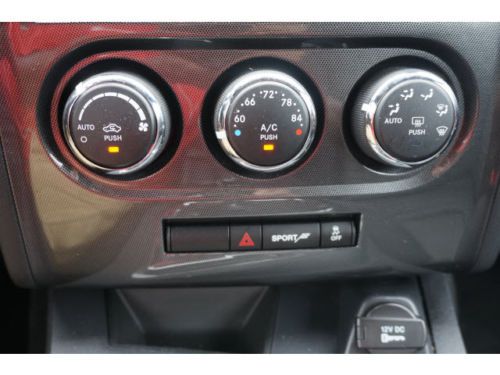 2DR CPE SXT Coupe 3.6L Power Steering Power Brakes Power Door Locks AM/FM Radio, image 16