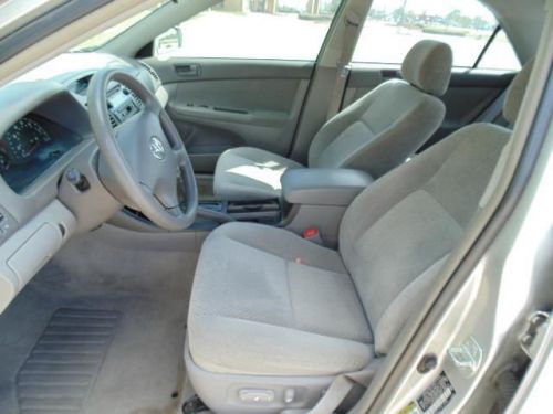 2004 toyota camry le v6