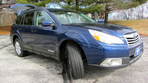 2010 subaru outback 2.5i premium wagon 4-door 2.5l