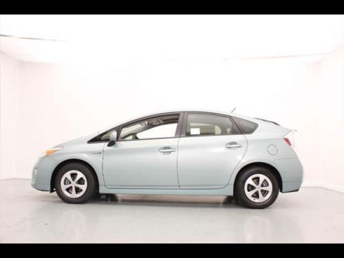 2014 toyota prius three