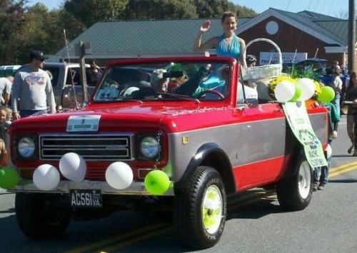 1978 scout ii, 345, auto, red, silver, excellent body, convertible