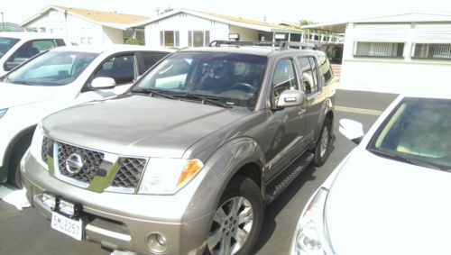 ~sold~ sold ~2005 nissan pathfinder se off-road sport utility 4-door 4.0l