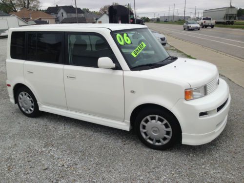 2006 scion xb base wagon 4-door 1.5l