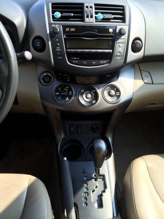 2010 Toyota RAV4 Limited Sport Utility 4-Door 2.5L, US $19,900.00, image 7
