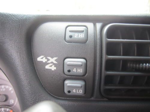 2003 CHEVROLET BLAZER LS 4X4 V6 POWER WINDOWS CD TILT CRUISE ALLOY WHLS 1 OWNER!, image 40