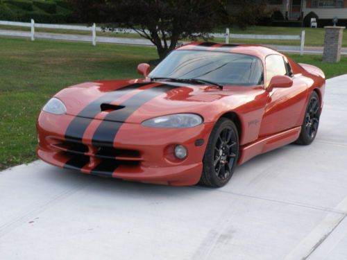 1997 dodge viper gts