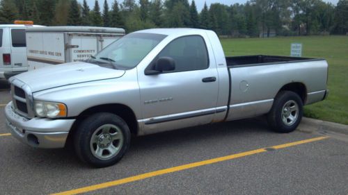 2002 dodge ram 1500 slt standard cab pickup 2-door 4.7l