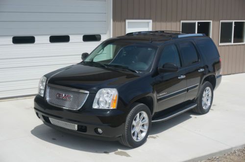 2008 gmc yukon denali awd