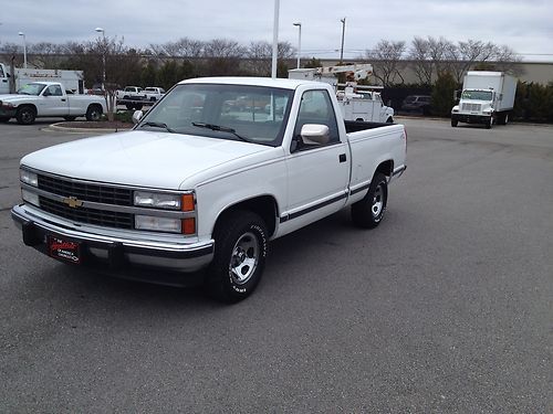 1990 chevrolet silverado 350 v8 swb. restored.  very nice truck