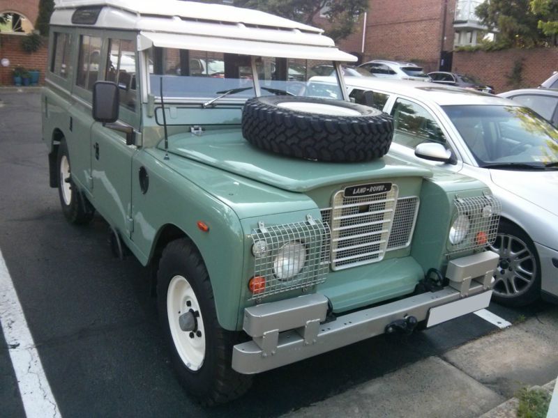 1980 land rover defender safari