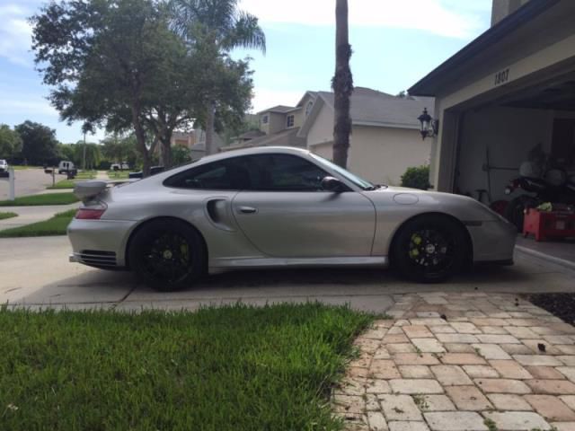 Porsche: 911 turbo