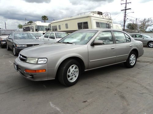 1999 nissan maxima gle sedan 4-door 3.0l, no reserve