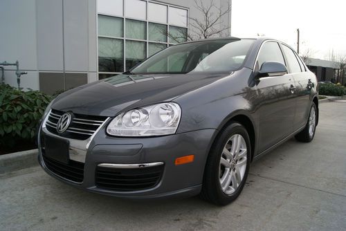 2009 volkswagen jetta tdi 45,500 miles. dsg automatic. excellent commuter! tdi