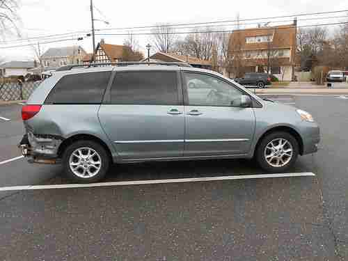 2004 TOYOTA SIENNA XLE AWD 105K RUNS GREAT NEEDS MINOR BODY WORK, image 7