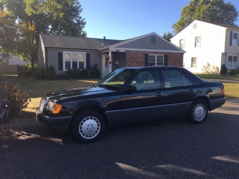 1993 mercedes-benz 300-series