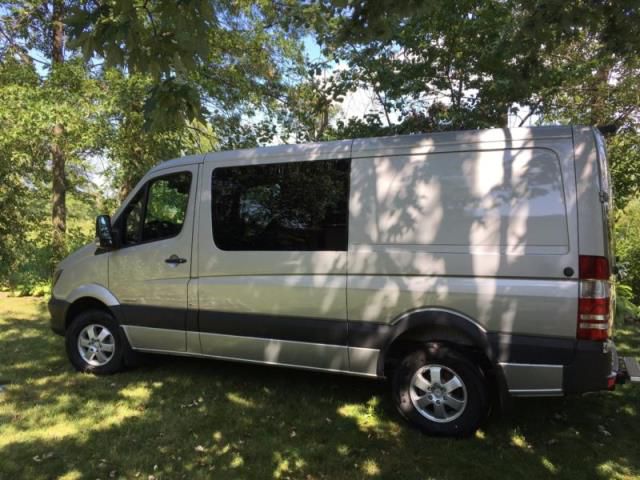 2016 mercedes-benz sprinter crew
