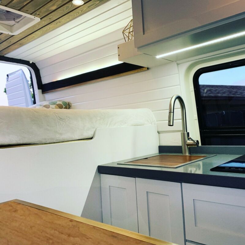 2012 mercedes-benz sprinter 144