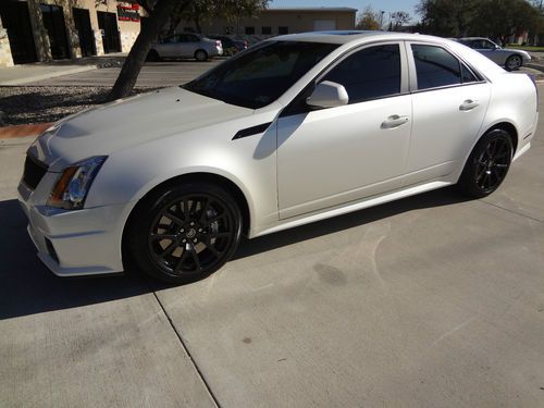 2013 cadillac cts v sedan w/ only 1,072 miles!! lots of upgrades! like new!!
