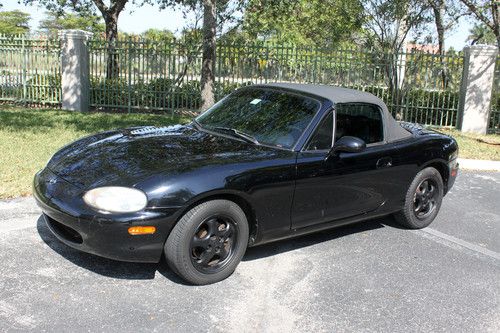 1999 mazda miata mx-5 automatic. black. great condition!!! female owned!